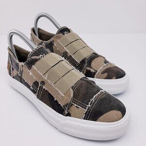 NEW Blowfish Malibu Womens Size 7 Mandi Camo Shoes